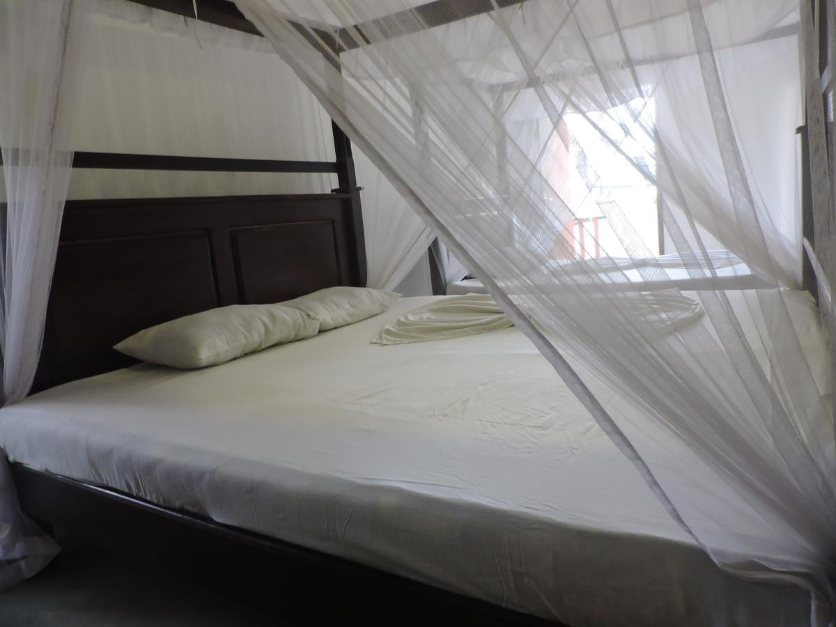 Asantha Guest House Unawatuna Exterior foto